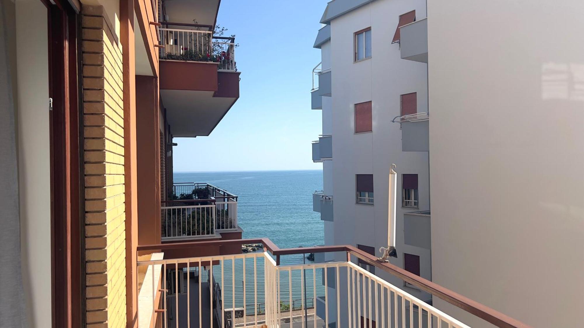 Lo Scorcio Sul Mare Apartment Formia Eksteriør bilde