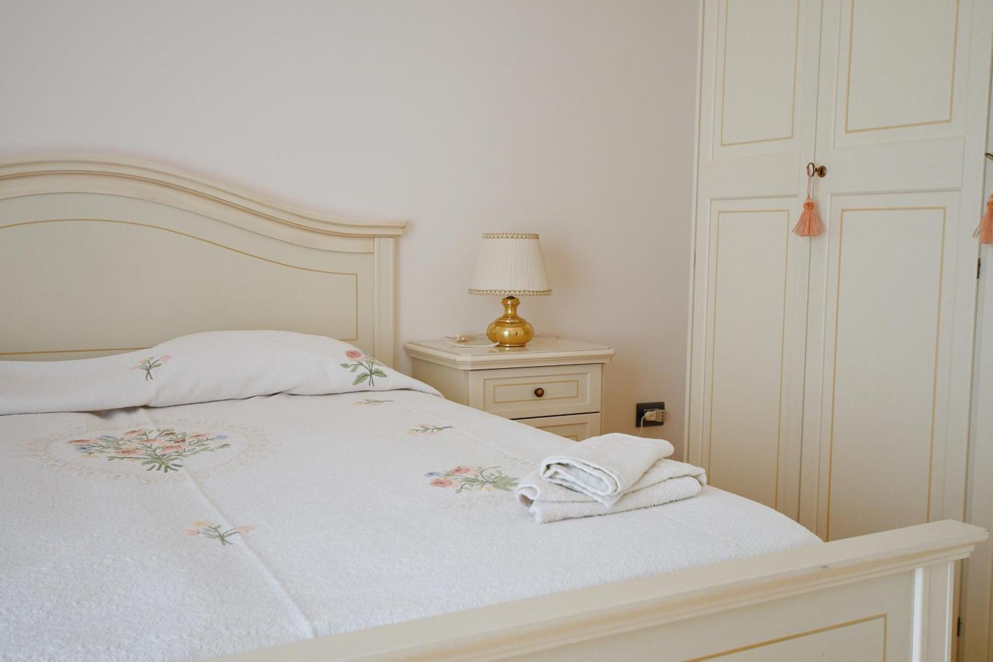 Lo Scorcio Sul Mare Apartment Formia Eksteriør bilde